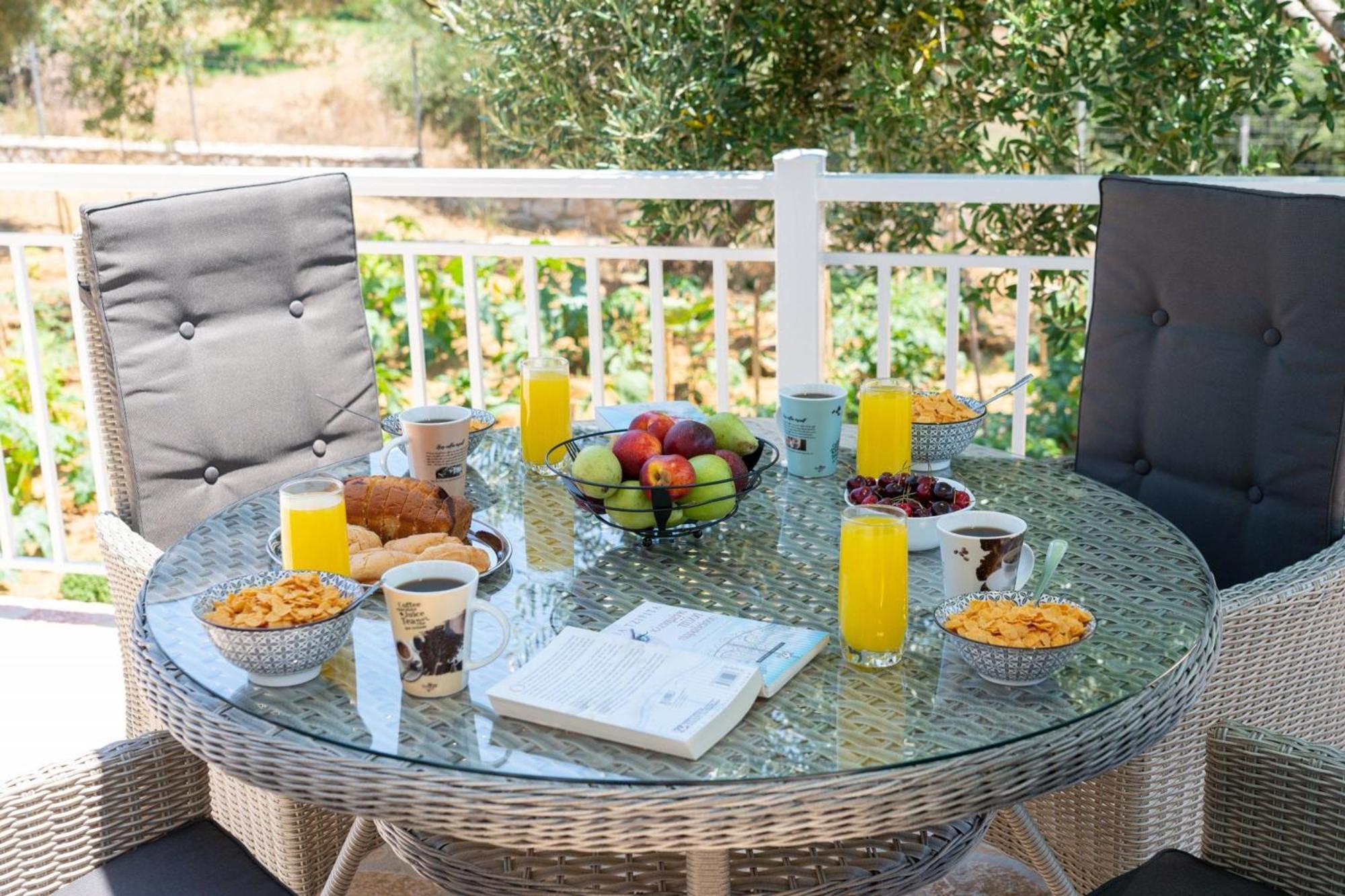 Dendra Apartments At Skala Poros  ภายนอก รูปภาพ